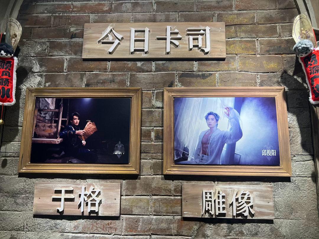 repo 没想到看雕看哭了 Q我称之为纯净的疯子 怎么有人这么演戏 把自己全扔里