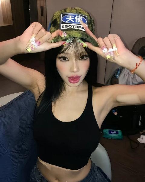 密室大逃脱 我的评分：万妮达一看就没喝中药歌手2026 高手对局自带治愈效果！万