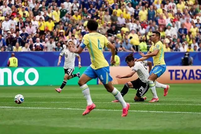 日本足球队为亚洲足球赢得荣誉 北京时间2026年6月30日消息。2026世界杯 