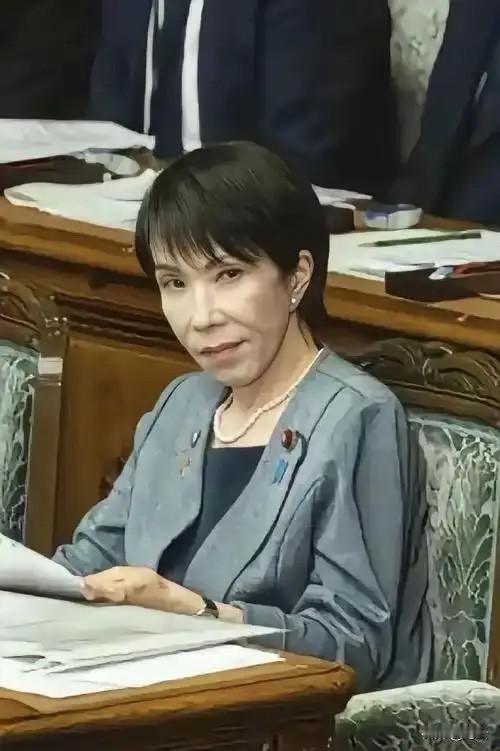 就在刚刚！

日本政府正式宣布，

1月11日，据台媒报道：日本政府已决定将《加