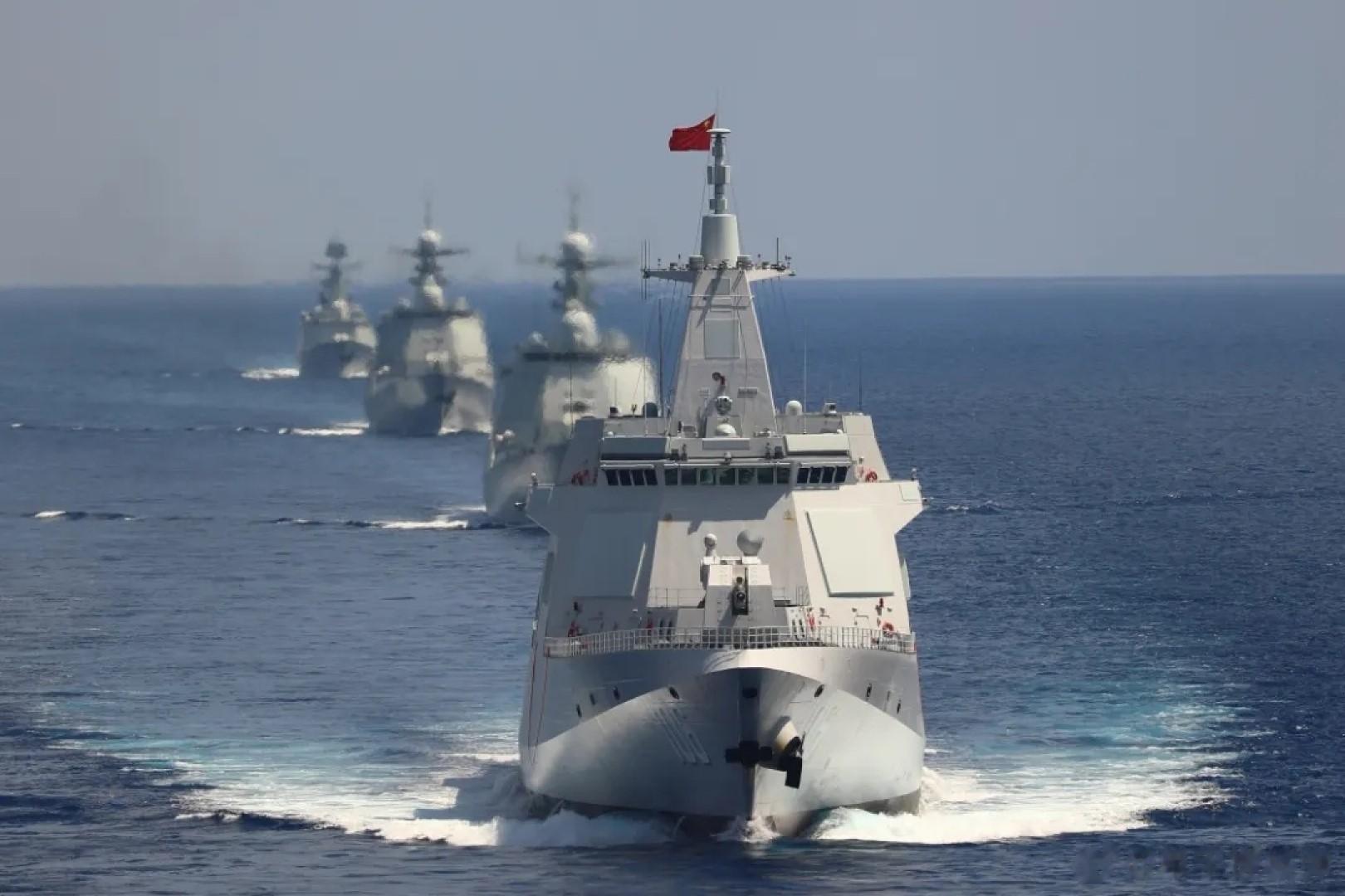 人民海军也大规模出动了，根据台湾省有关部门的最新通告，昨天在台岛周边巡航的解放军