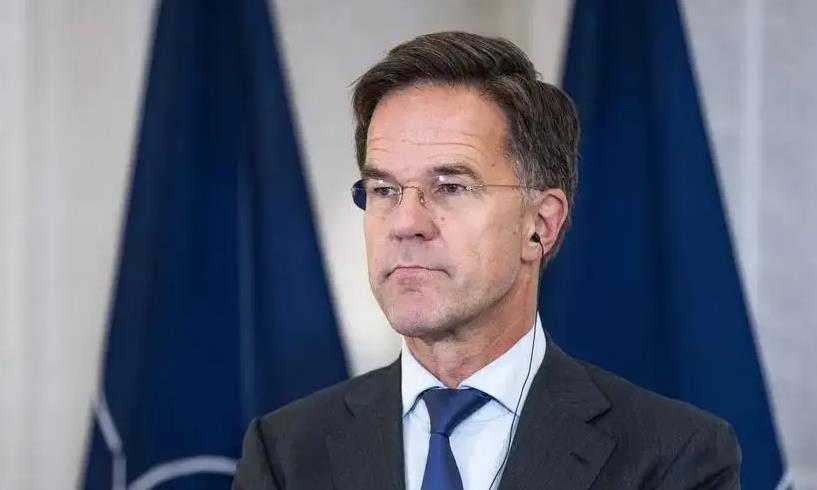 荷兰开始变相驱逐乌克兰人，北约秘书长吕特在背后指使。
    荷兰政府计划"尽快