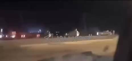 也门，驻扎马里布的沙特支持的PLC部队又出现了撤离迹象。胡塞武装开始进攻马里布以