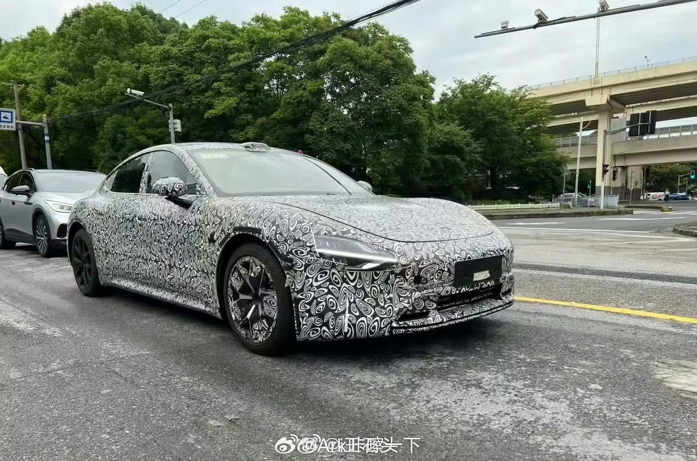 早鸭！小米SU7改款涨价近1万涨价1W应该问题不大，买得起的不会差钱，买不起的依