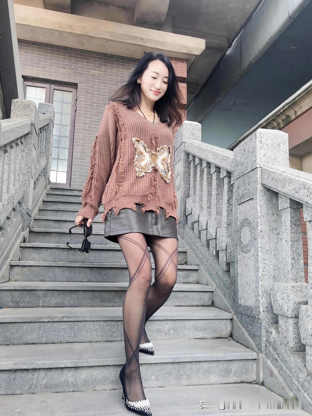 气质穿搭怎么穿才恰到好处?如何穿出高级感 秋冬毛衣搭配