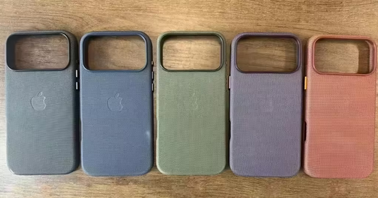 iPhone17手机壳配色 这几个颜色的手机壳看着也不咋好看啊[允悲] ​​​
