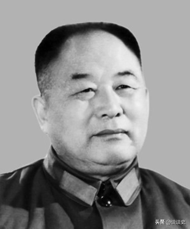 1949年5月，解放军35师坐着火车，抵达义乌火车站。战士们刚一下车，前来接站的