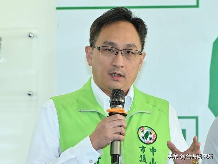 柯文哲一语成谶
接连有两名民进党人被爆“出卖台湾”

啥事？
朱政骐，民进党台北