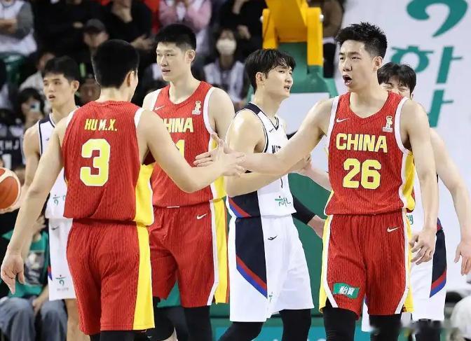 除了思想理念的转变，战术的调整外，最终还需要球员的执行力，毕竟战术需要能够执行的