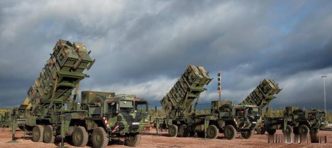 乌克兰收到德国承诺交付的“爱国者”防空系统，泽连斯基表示。

乌克兰总统泽连斯基