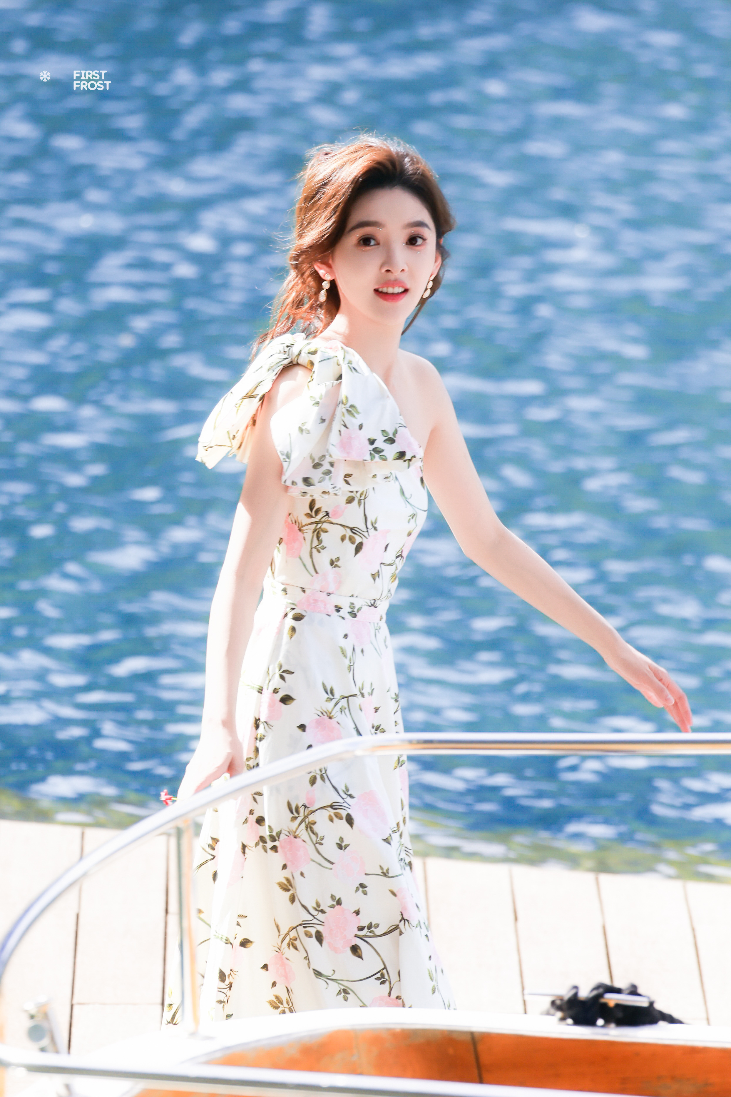 章若楠遇上任重是真的难哄了章若楠角色热度破亿 晚安