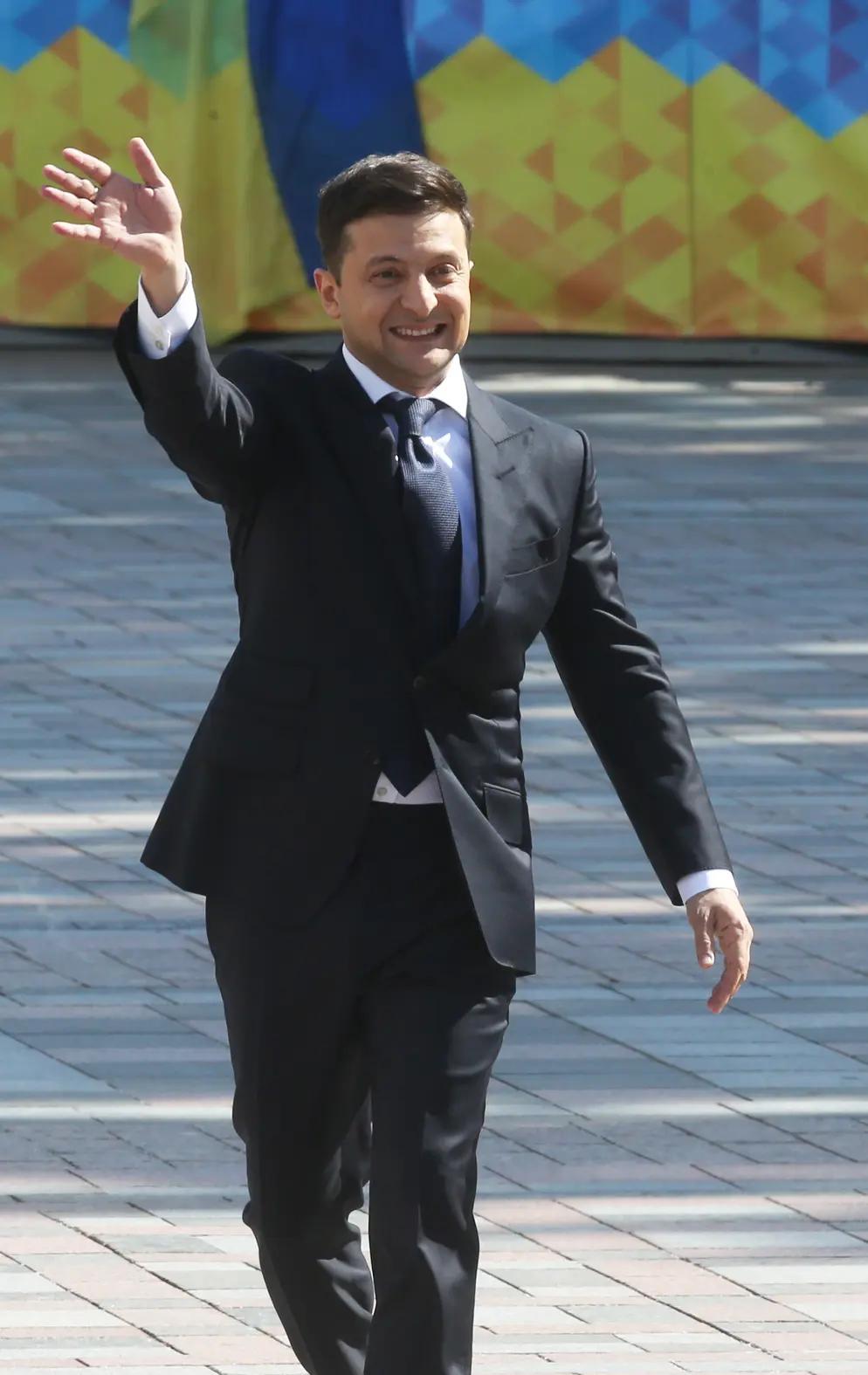 10月31号，乌克兰总统泽连斯基突然发帖叫板了，说已经和情报部门敲定了目标，很快