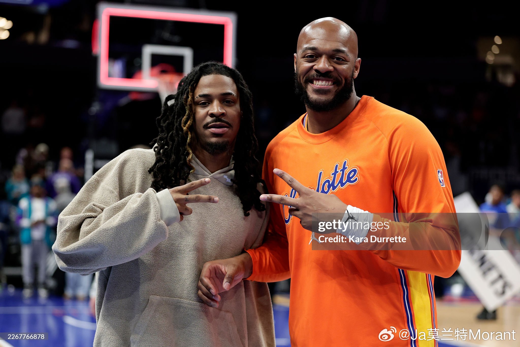 老友相见。莫兰特nba