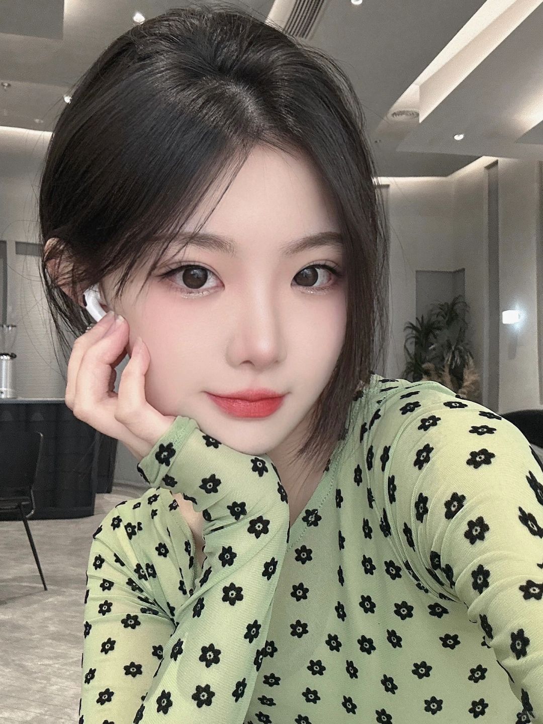 这个女生有点绿🧐