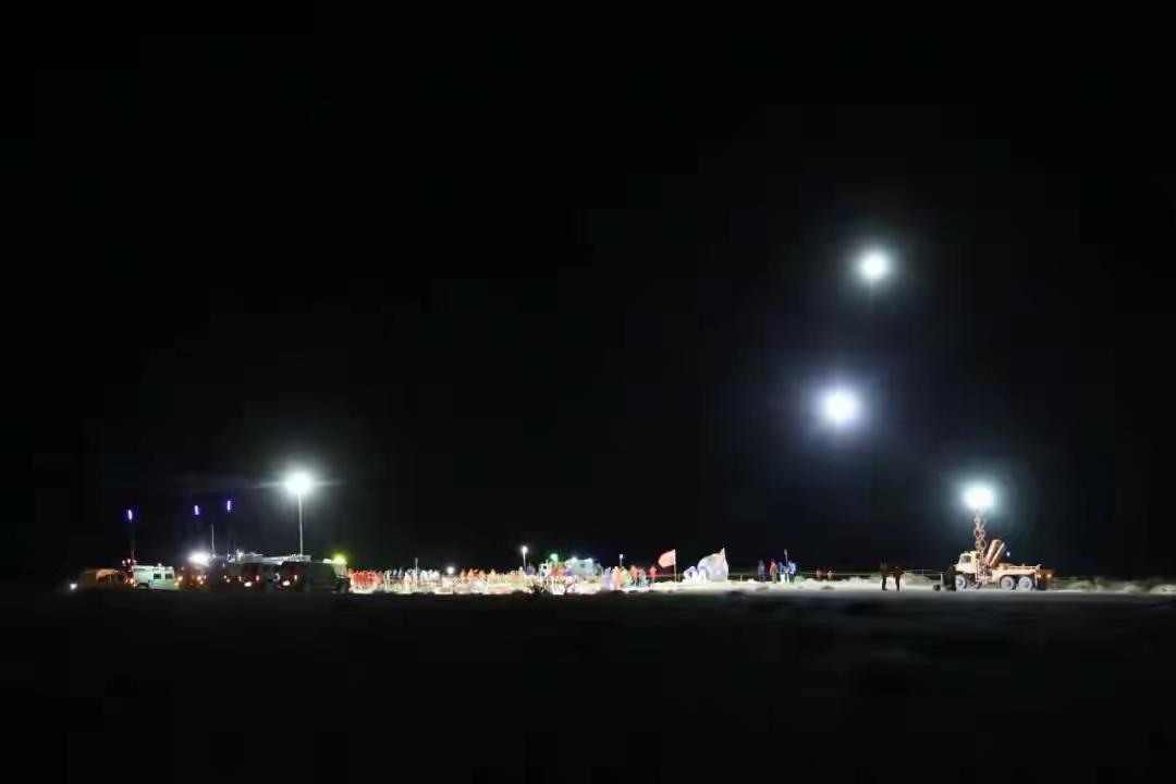 神二十11月5日夜间返航！东风着陆场放“大招”，零下20℃暖到心
 
陈冬、陈中