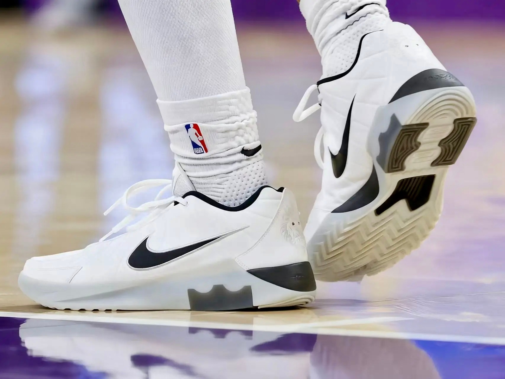 今日NBA球员球鞋上脚精选：布朗尼-詹姆斯 Nike LeBron Witnes