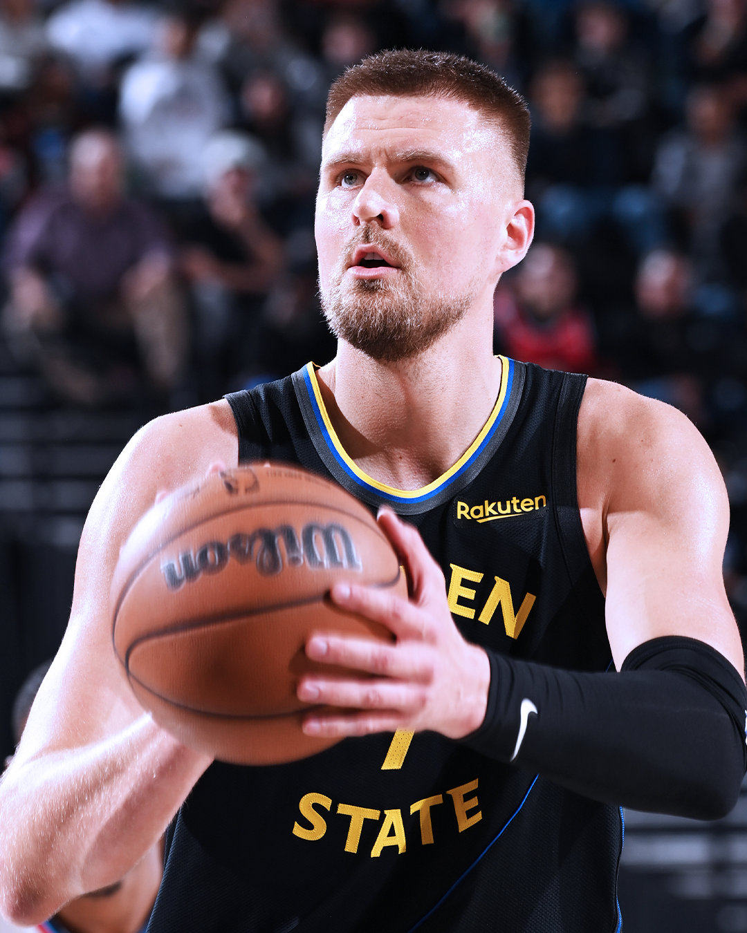 波尔津吉斯12分，8篮板，1助攻。勇士vs快船