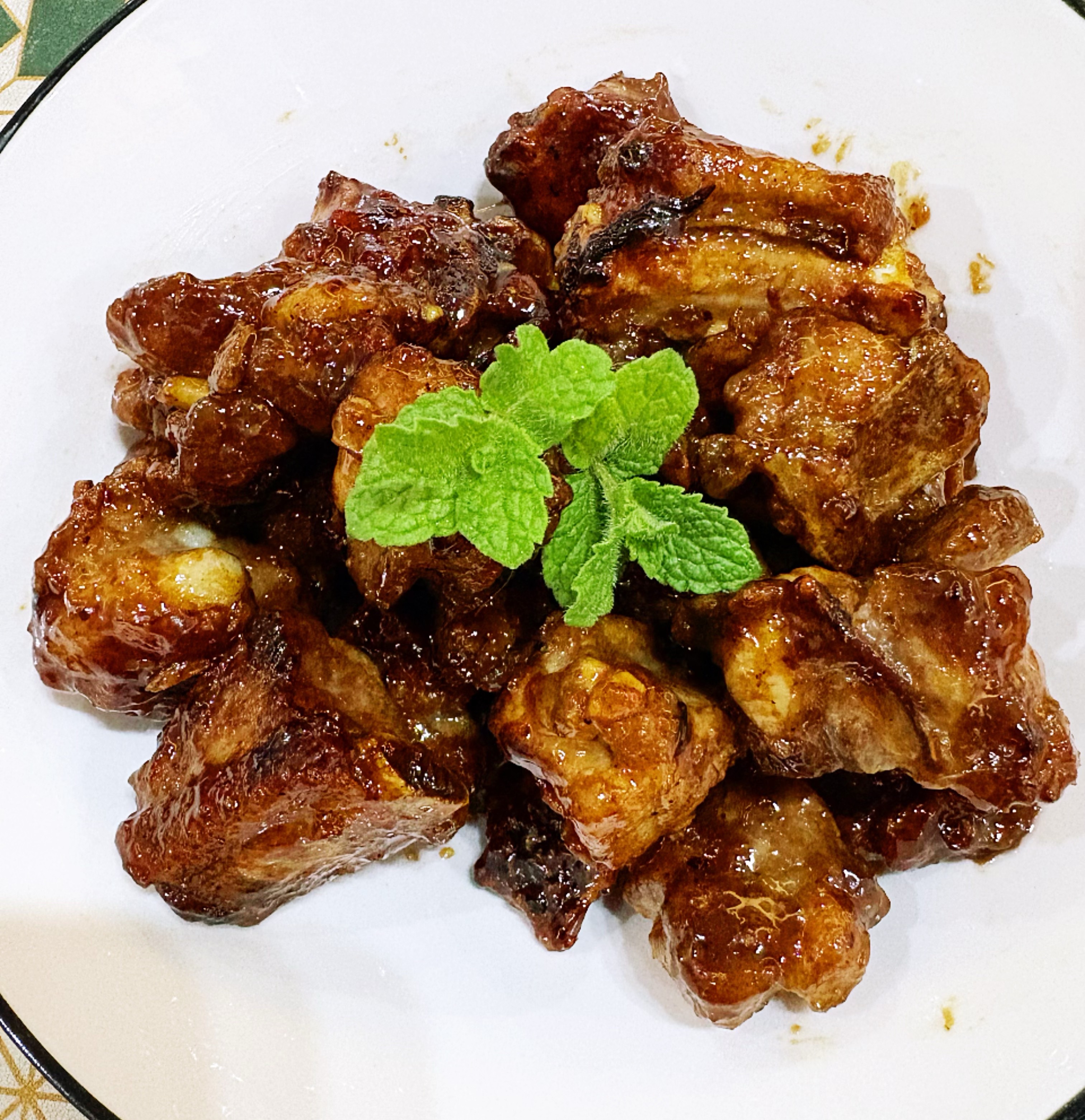 年夜饭必吃的菜 糖醋排骨，好久没做菜了，手有点生。