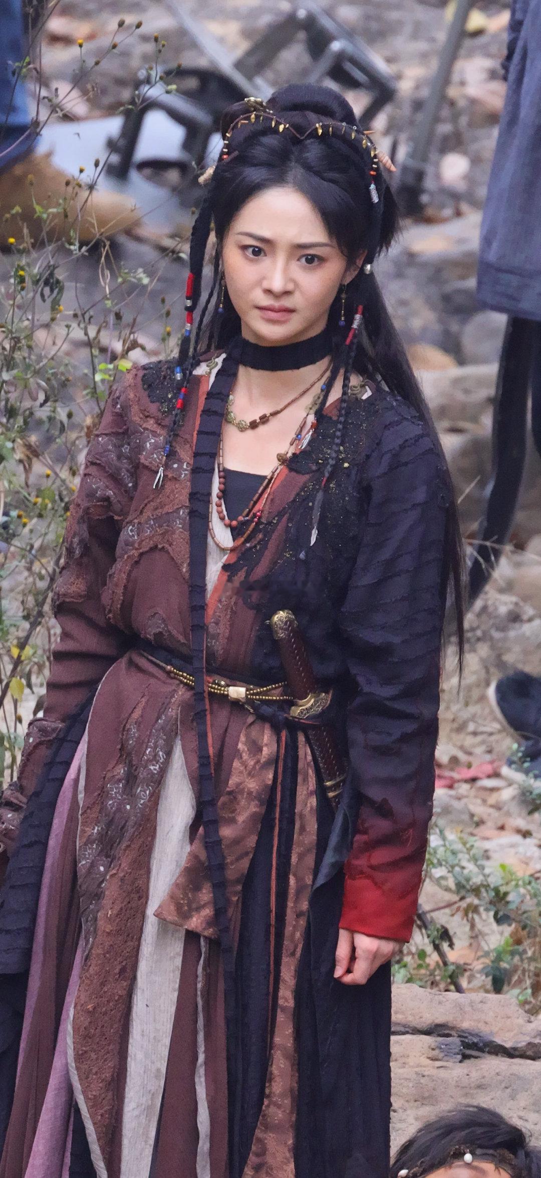 周洁琼今天拍戏美呀周洁琼