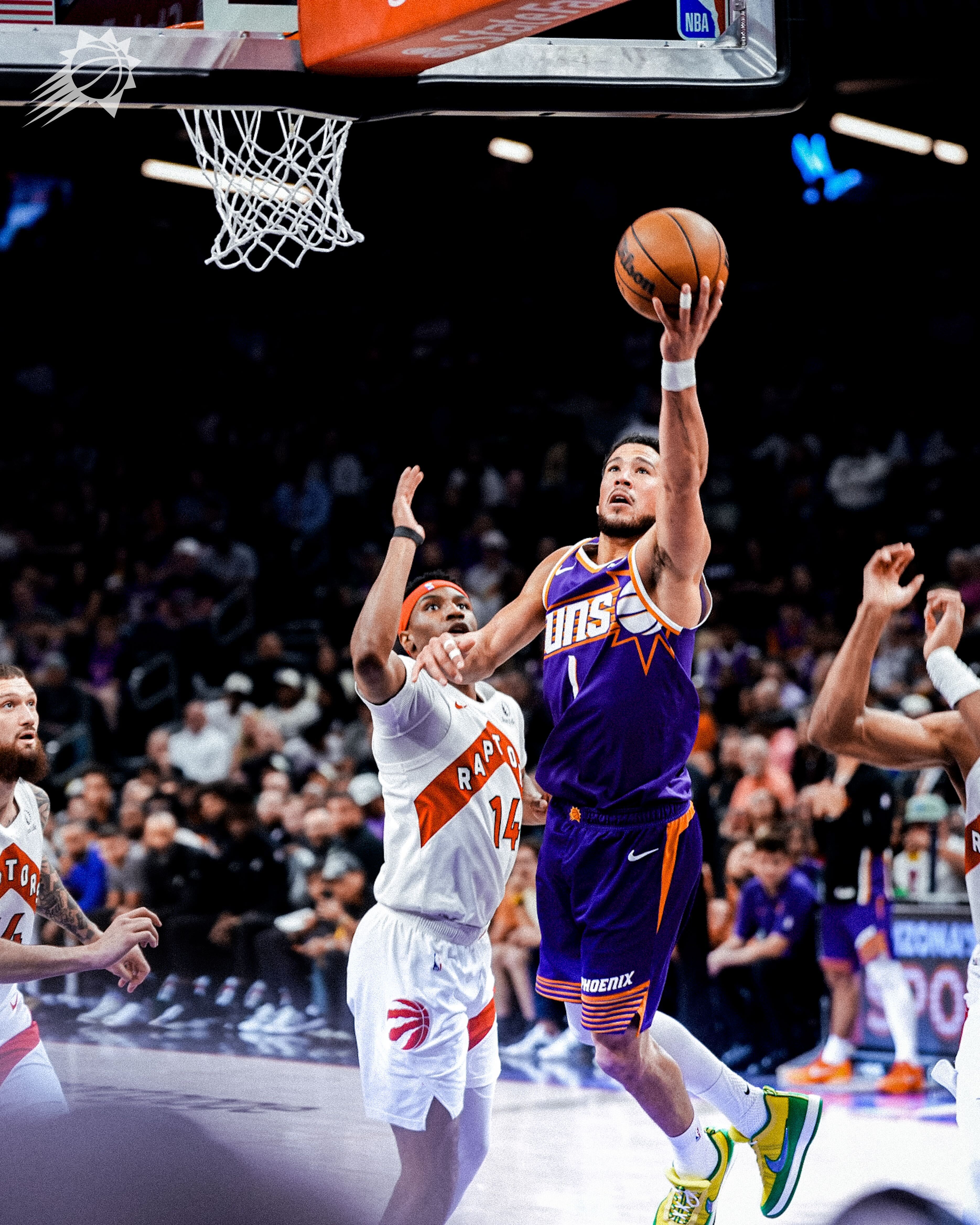 今日赢球第一功臣布克获得25分3篮板6助攻‼️菲尼克斯太阳 ｜旭日东升 ｜猛龙v