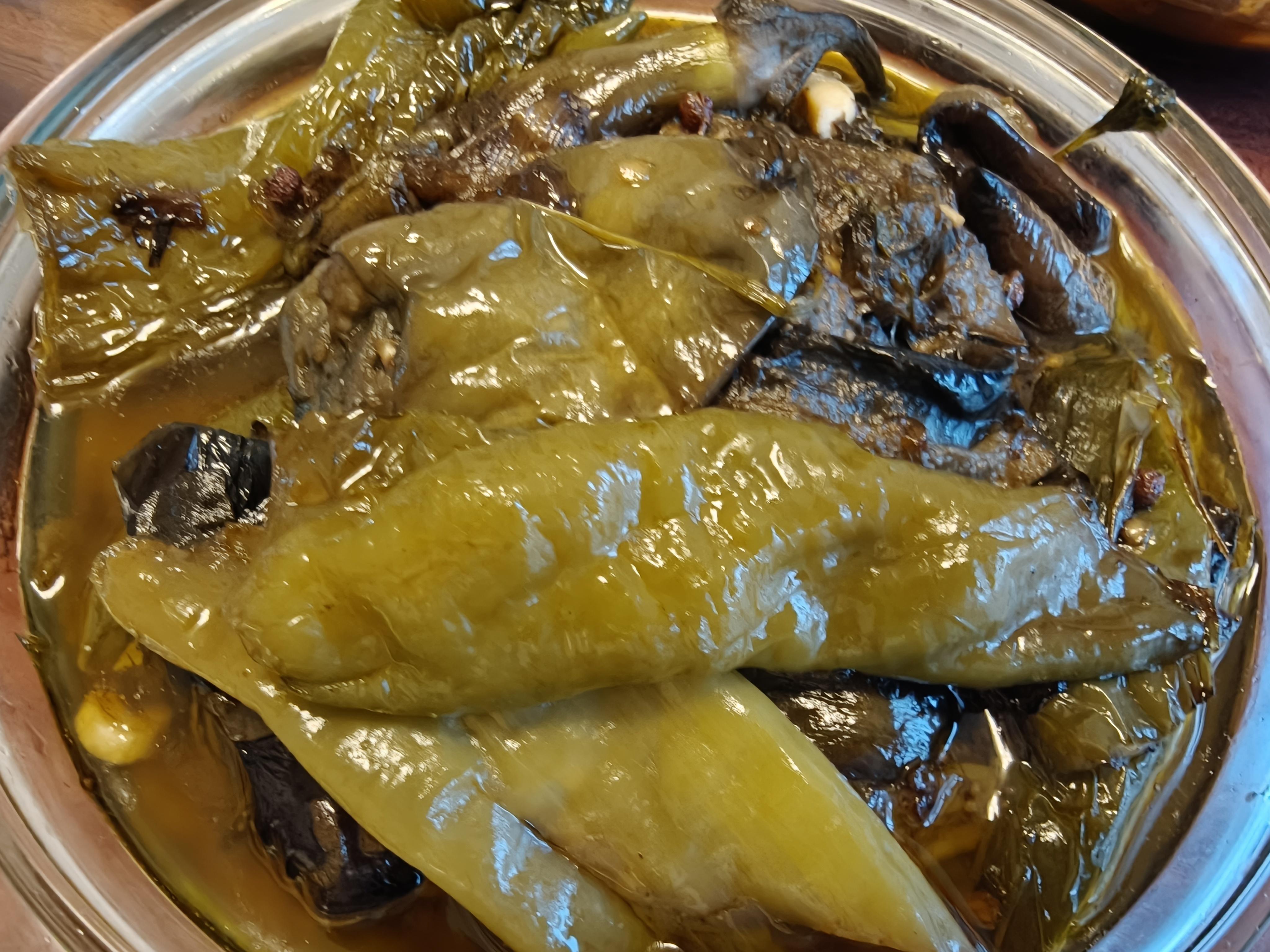 没吃几口吃饱了 
