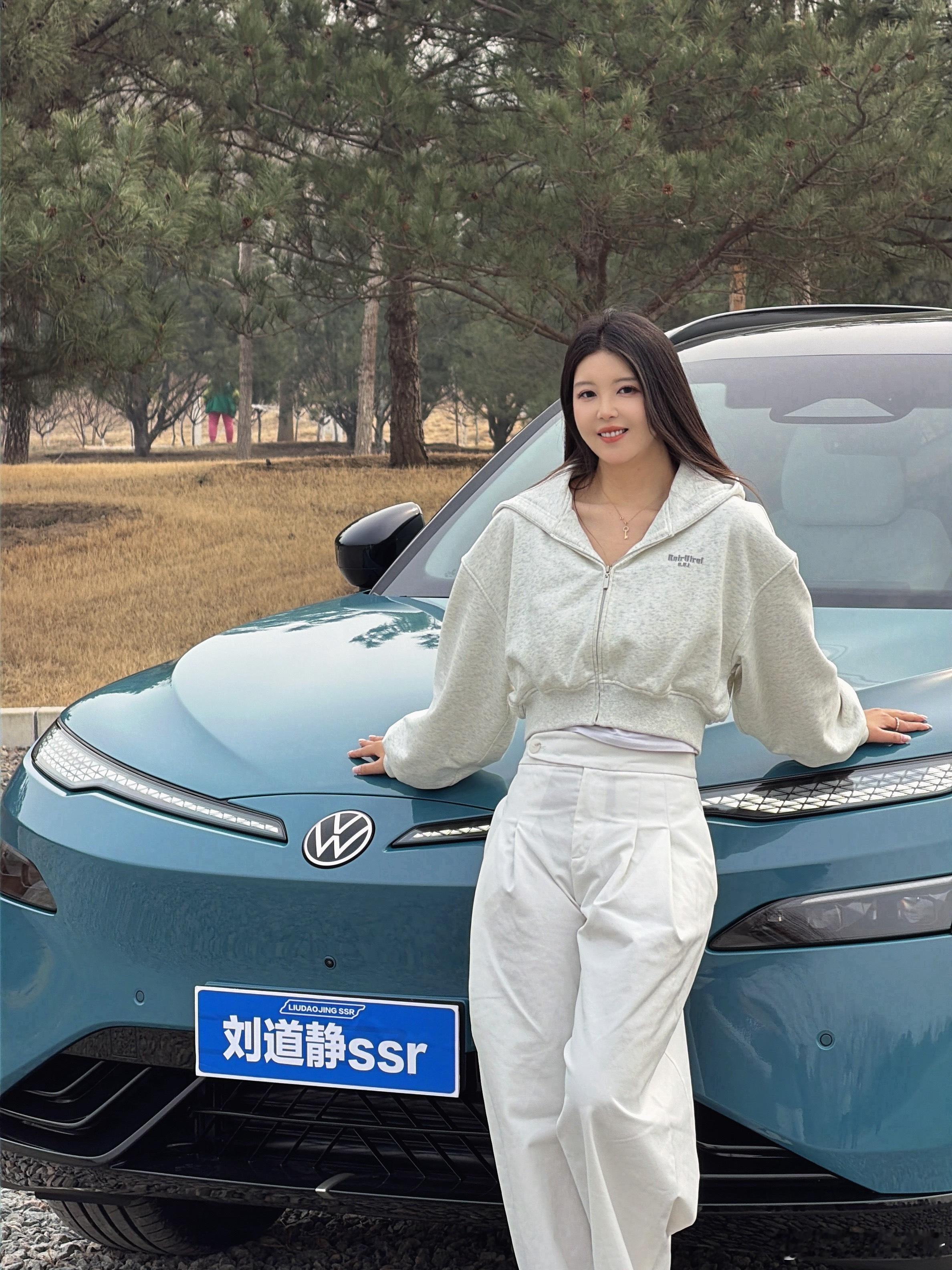 与众08拍完啦驾控太好了 断层领先一些新能源SUV和小鹏合作最新的VLA智驾系统