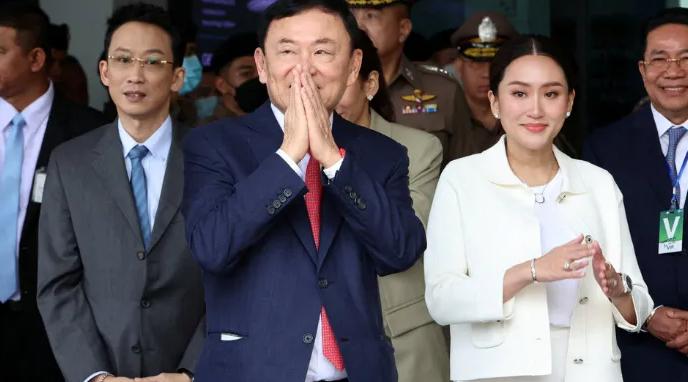 泰国前总理佩通坦今天肯定彻夜难眠，因为当地时间9月14日，泰国惩教署副署长兼发言