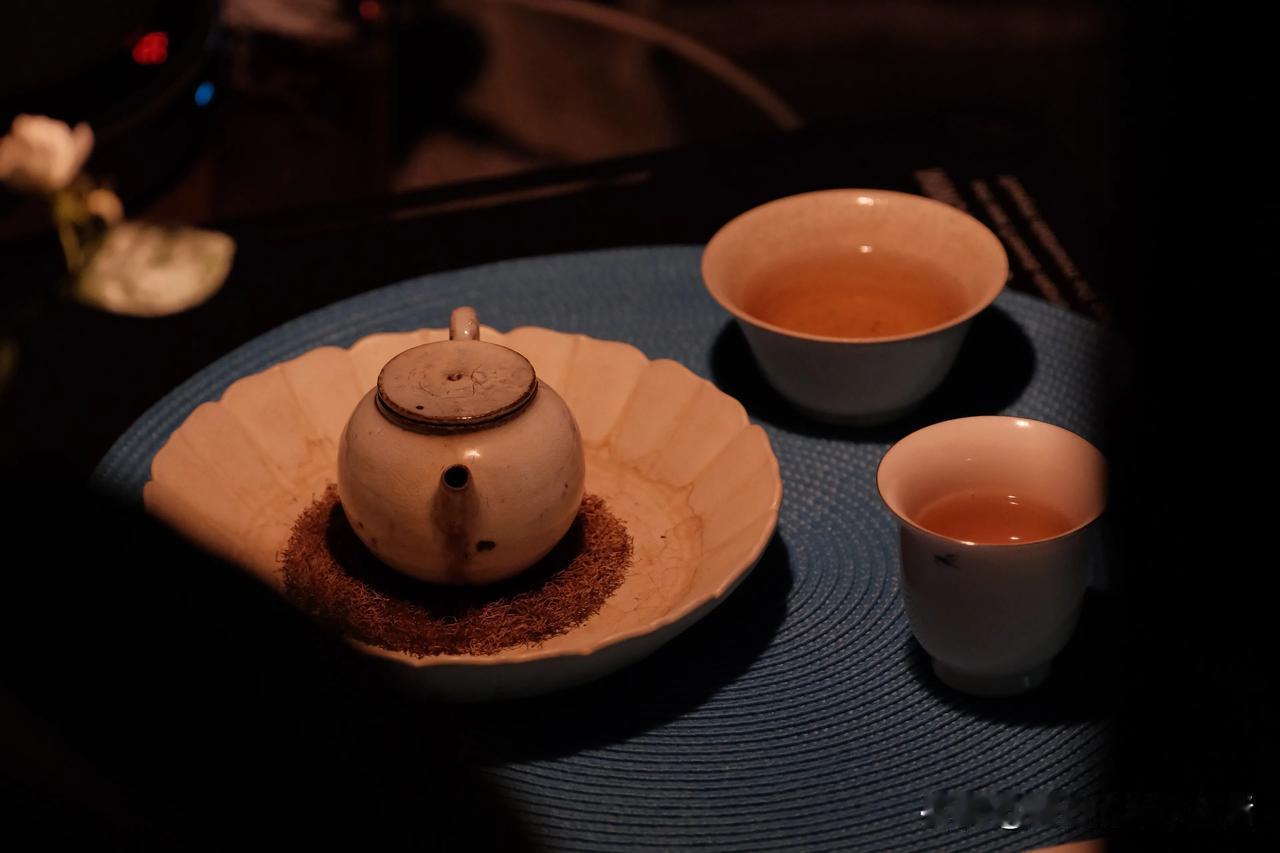 我是在放纵自己的身体吗？
我这几天也不知道怎么回事，似乎身体有很多要求，这也想吃