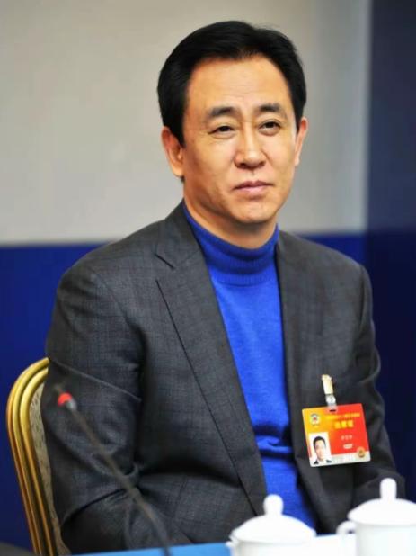 恒大 2.44 万亿巨额债务究竟谁来偿还？别再幻想有人全额兜底，没有任何冤大头会