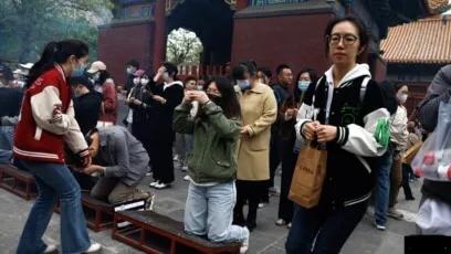 中国5月份的CPI、PPI刚一发布，美国就来劲了！日前，美媒拿“国内寺庙游客上涨