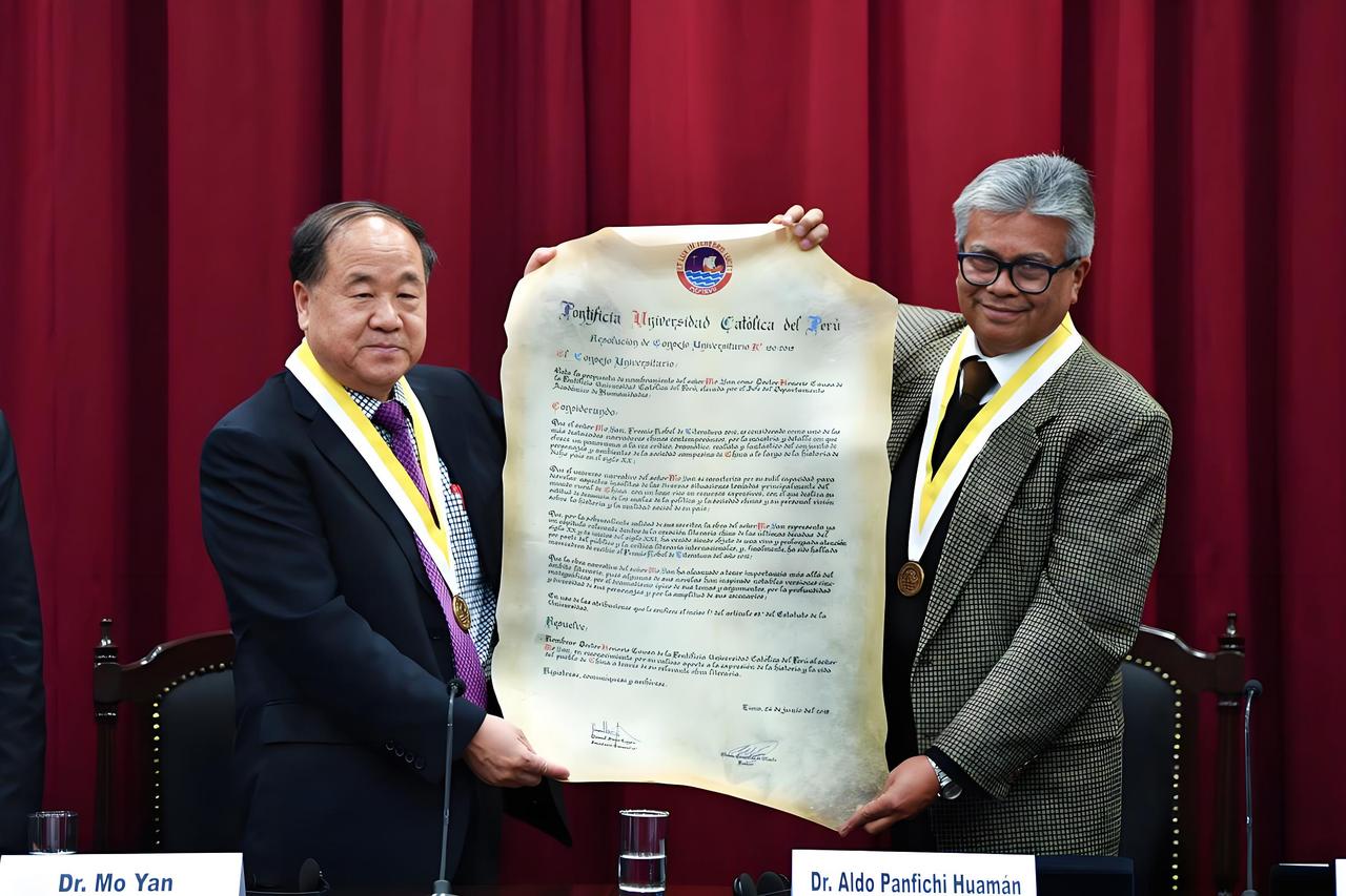 诺贝尔奖最大的污点是什么诺贝尔奖最大的污点就是把文学奖与和平奖这两个奖项政治化，