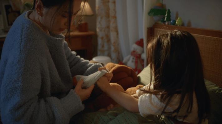 我妈买药vs我买药 不管是妈妈习惯药店去买药，还是我们年轻人偏爱线上，核心都是想