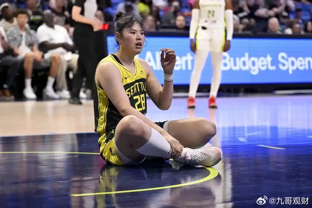 李月汝这一回，恐怕真要把自己的 WNBA 前途给葬送了。不是危言耸听，是真的。不