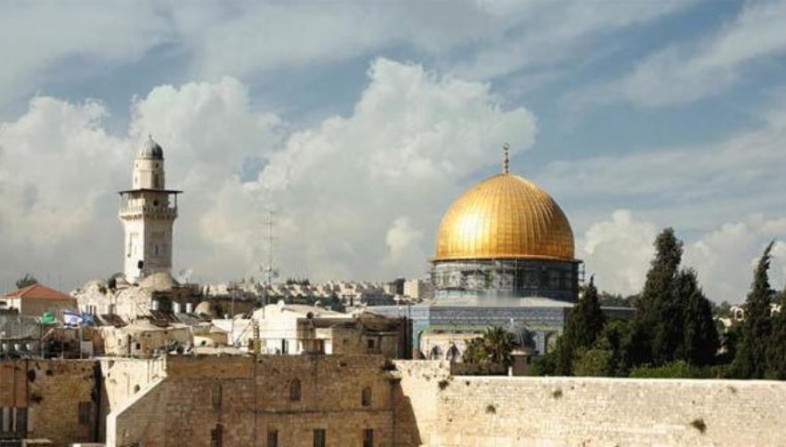 西方教会：前世今生——
 
1. 起源（1–4世纪）
发源于巴勒斯坦，早期在罗马