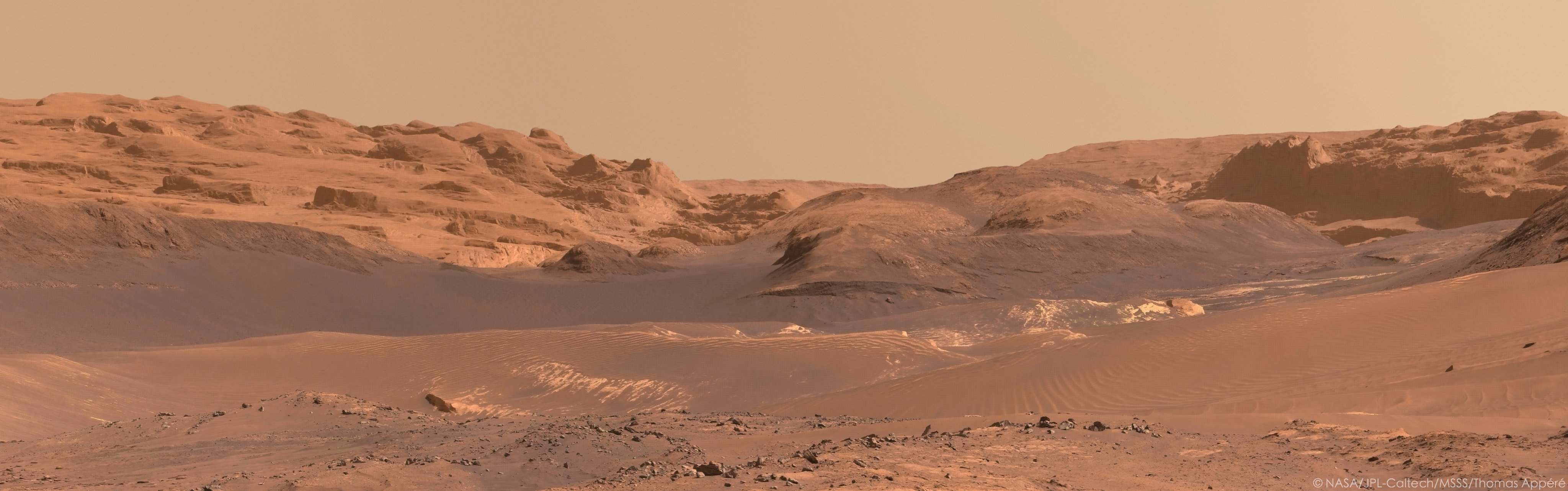 好奇号今年8月4日拍摄的火星夏普山风景~图像:thomas ​​​
