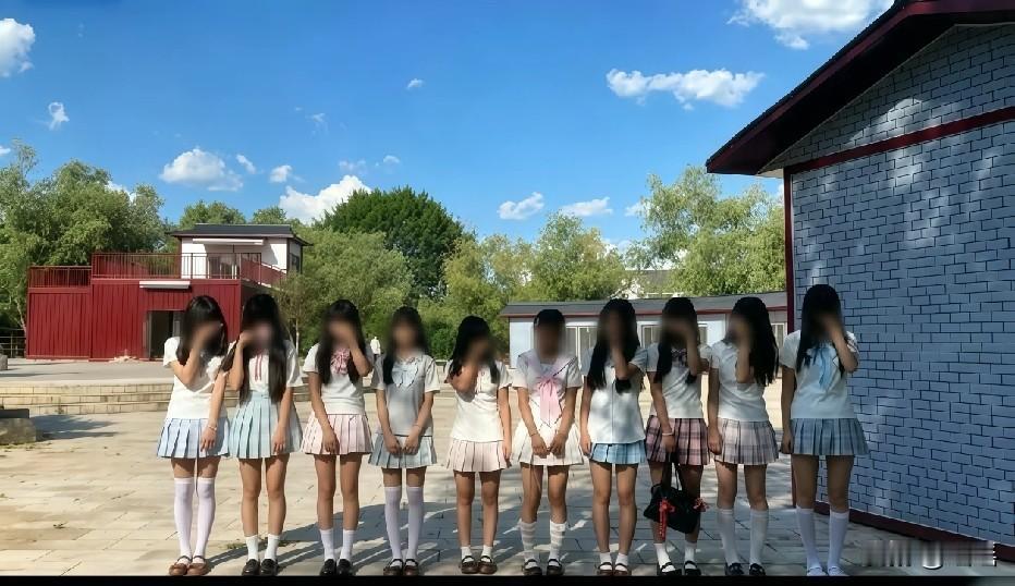 大家一人选一个吧