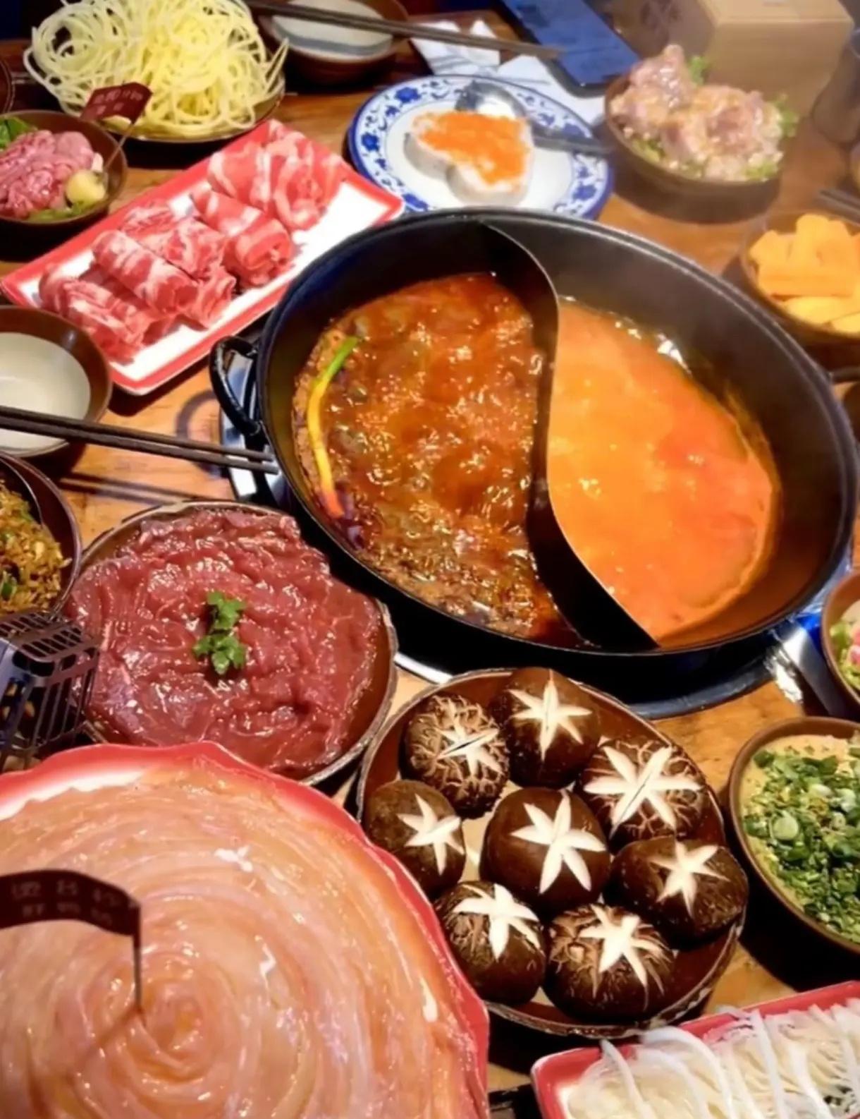 冯校长老火锅(番禺桥南汇店) 冯校长老火锅(番禺桥南汇店)火锅界的顶流 美食分享