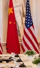 美国逼着中国变成“消费国”，而中国也必须变成消费国！
“消费国”说白了就是：老百