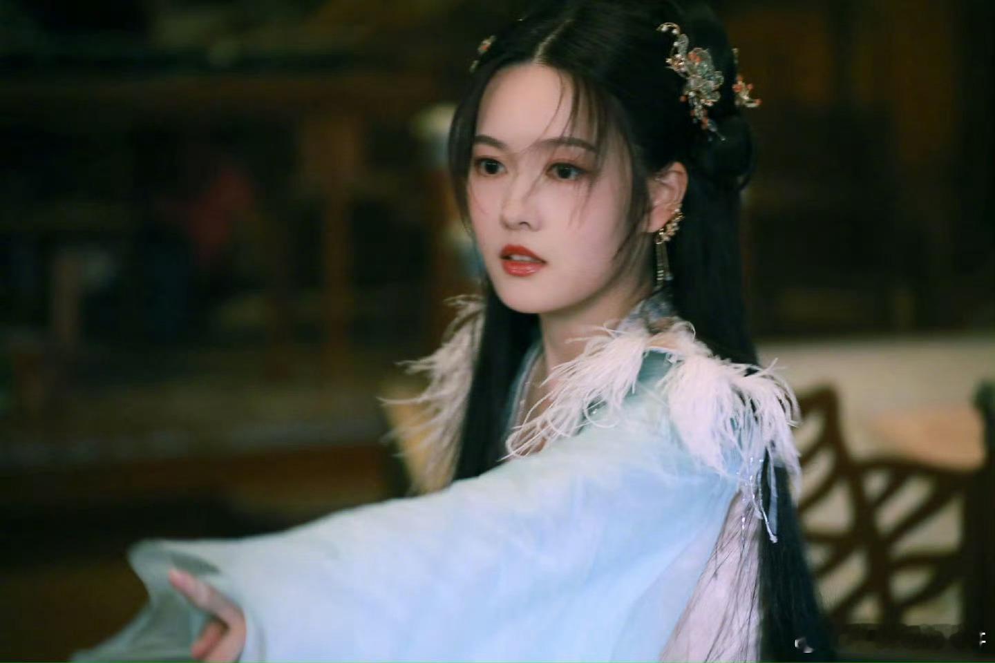 陆婷玉误闯宫廷副本太抓马！本以为是中级boss气场全开，结果一集不到光速下线，宫