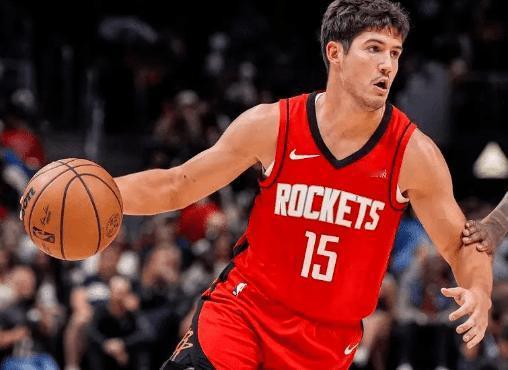 当年库里也是一打掘金就来劲，小谢更是，谢天谢地谢泼德！探花会水掉，但谢泼德不会！