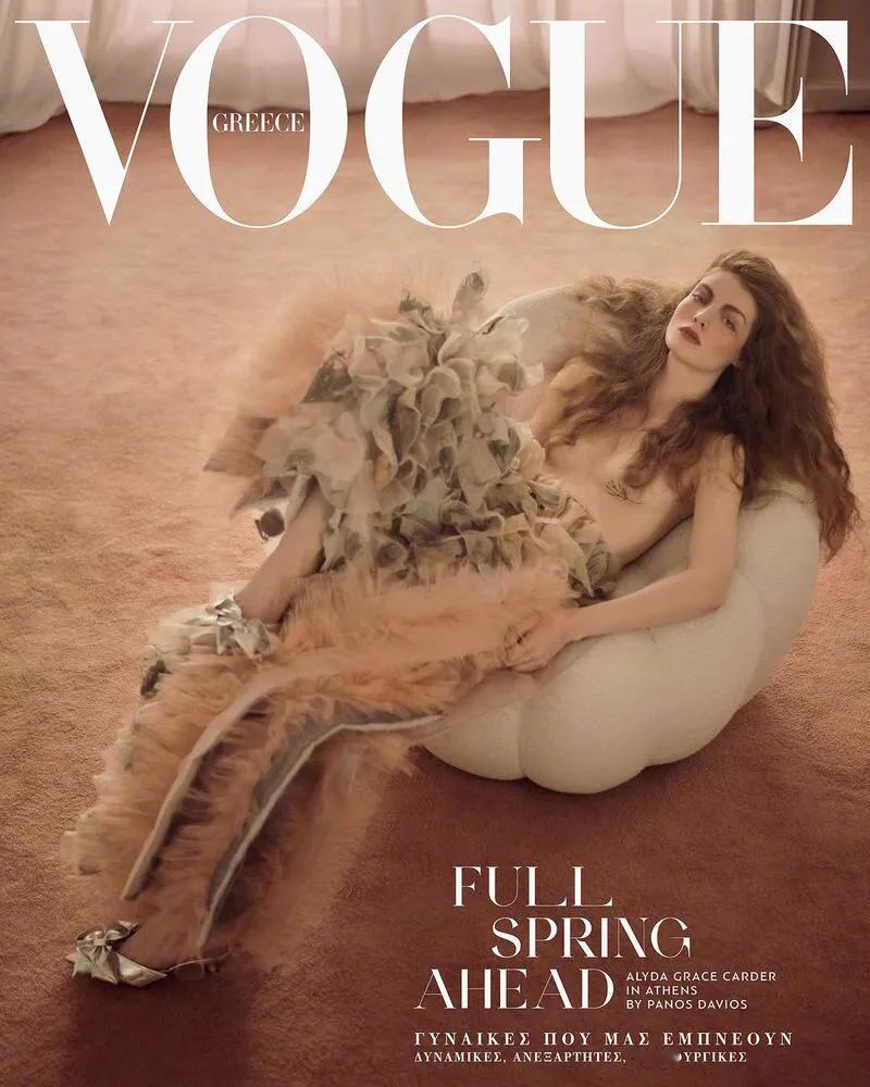 【杂志大片】Vogue Greece March 2025  希腊版三月刊，轻柔