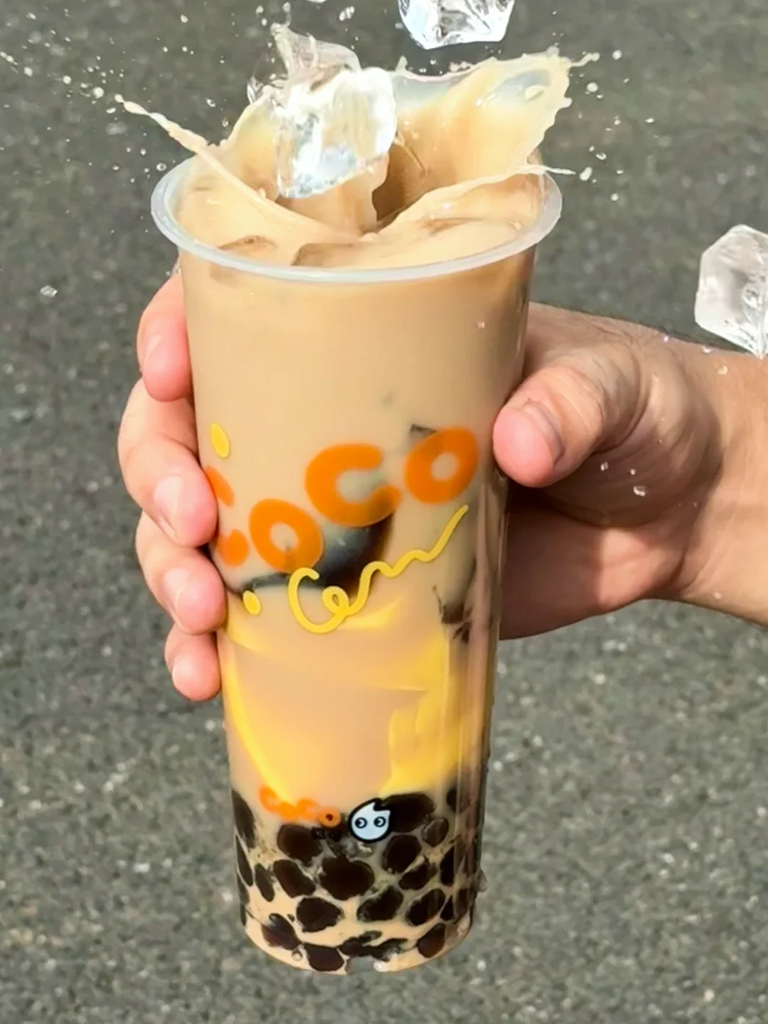 这杯Coco在我手上呆不到30s。。。