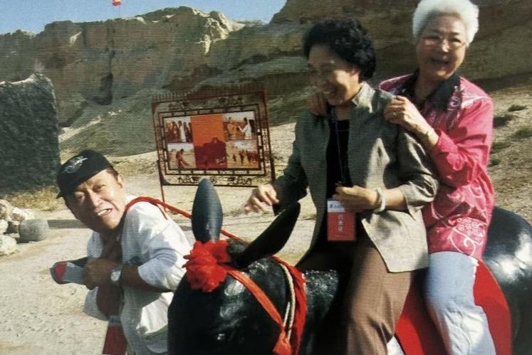 能叫出这三位演员名字的人，最起码也50岁以上了吧。