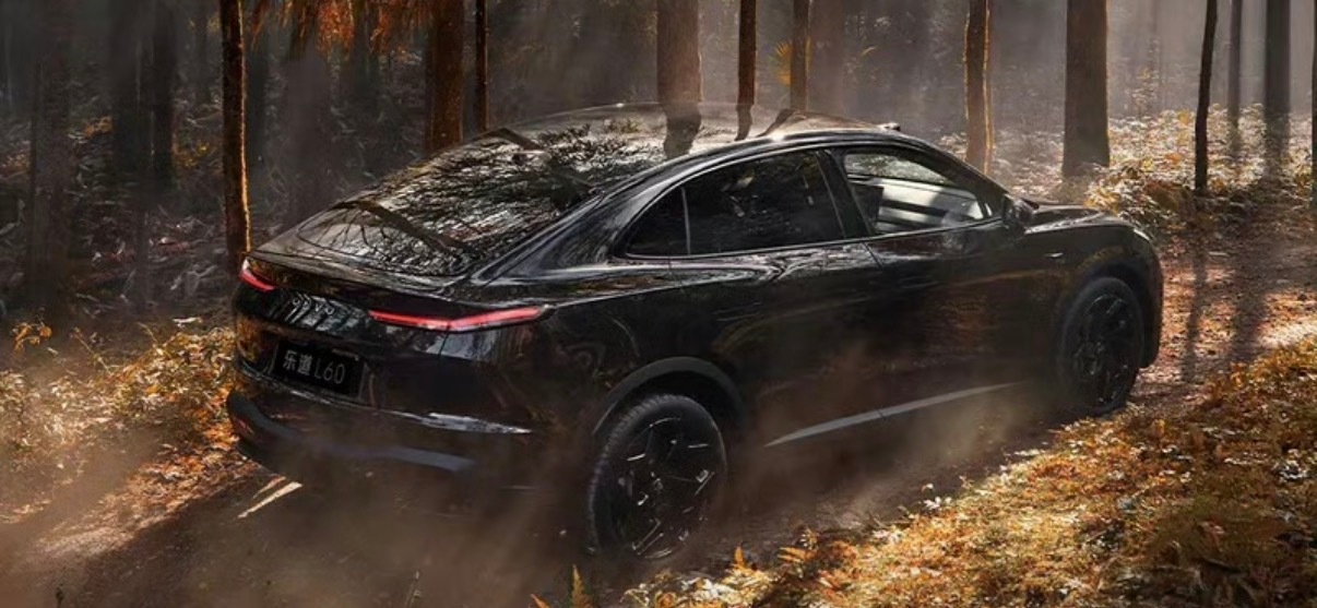 【乐道L60黑骑士车型全国展车陆续到店 将于12月5日正式上市】12月4日，乐道