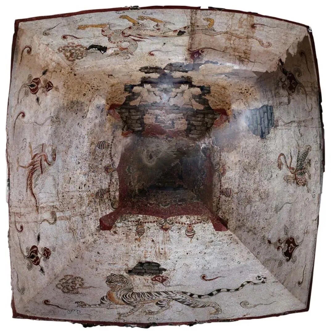 太原小井峪唐代郭行墓墓室顶部壁画～四神图（青龙、朱雀、白虎、玄武） ​​​