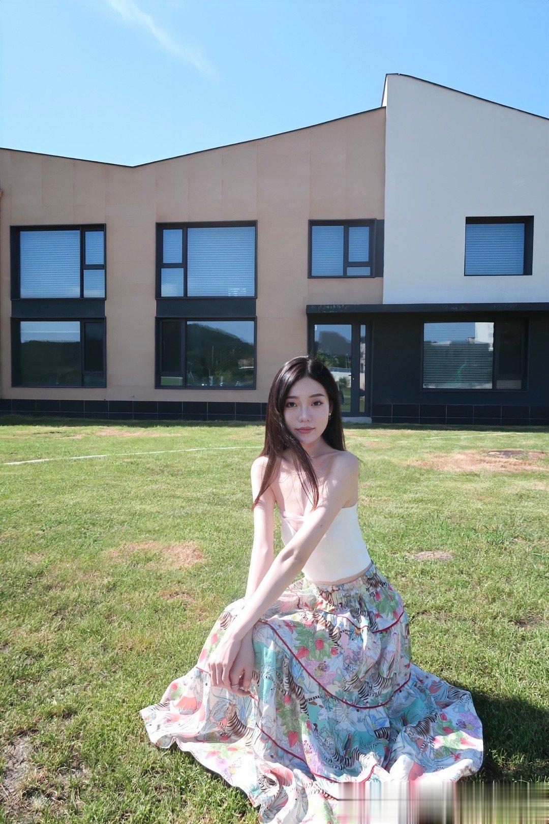 [浮云][浮云]  ​​​