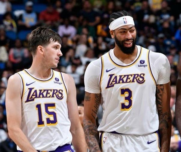 NBA 不考虑其他因素，只按球员属性来说你们说湖人拿里皇换回浓眉是不是一笔双赢的