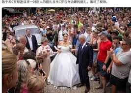 C罗婚礼闹乌龙真的笑不活了，外媒乱编C罗8号在马德拉教堂办婚礼，一大堆球迷专门赶