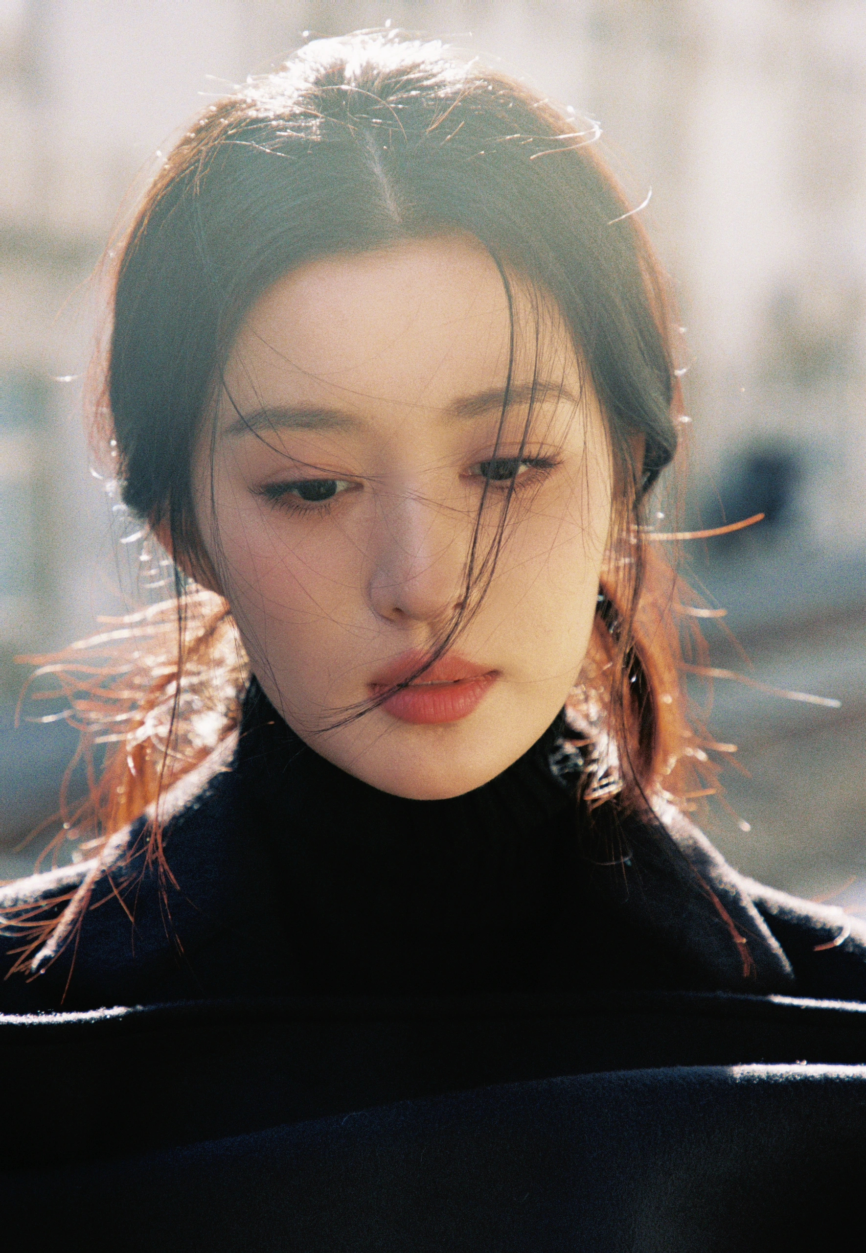 嗑颜bot 王楚然应该再多拍几组胶片，这套投稿也好几次，真是美丽 