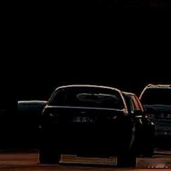 你不必向世界证明什么，也不必迎合所有人的期待。你的价值，从来不在别人的嘴里，而在